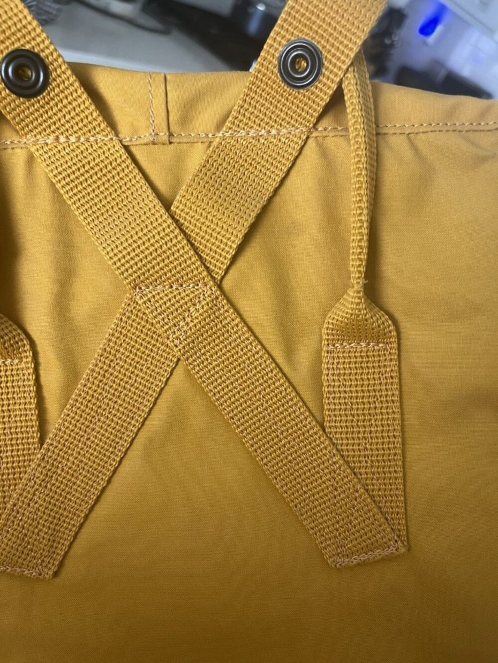 Fjallraven Kanken Backpack Yellow School Bag w Seat Pad 23510 Lightweight - Picture 6 of 16